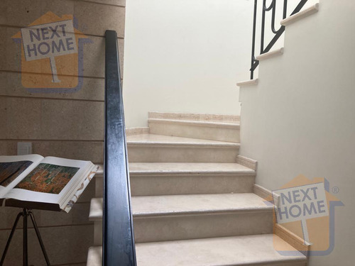Venta Casa En Condominio Lomas De Tecamachalco