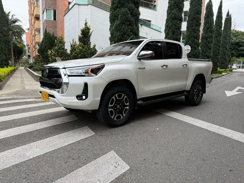 Toyota Hilux 2022 2.8 4x4 Diésel