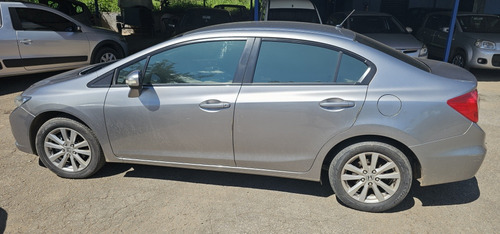 Honda Civic 1.8 Lxl Flex 4p