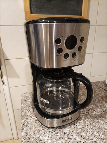 Cafetera Thomas Th-141di Automática Negra Y Inox De Filtro