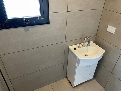 Local De 70m2 A Estrenar En San Bernardo Venta - A Metros De La Calle J.c Chiozza Y 150 Del Mar.-