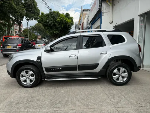 Renault Duster 1.3 Intense Cvt
