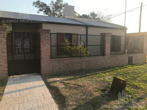Imagen 2 de 12 de Casa - Lujan