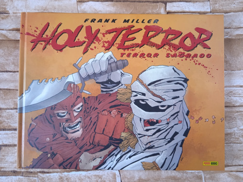 Livro Holy Terror/ Terror Sagrado - Frank Miller 