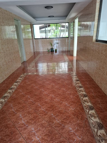 Venta Apartamento De Playa, La Guaira, Urb. Tanaguarenas