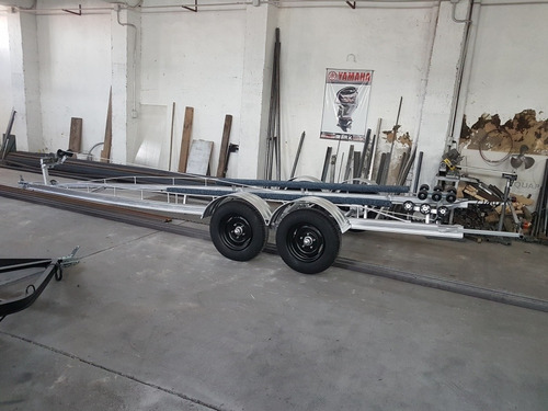 Trailer Para Lancha Semirrigido Moto De Agua Bote