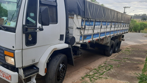 Ford Cargo. 1317