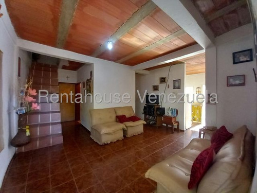 Mepm Casa En Venta Santa Rosalia 25-16445