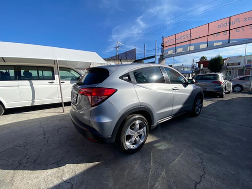 Imagen 3 de 11 de Honda Hr-v 2018 1.8 Uniq Mt