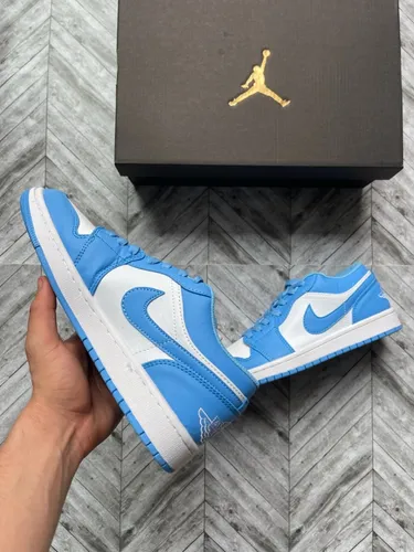 Tenis jordán azules new arrivals
