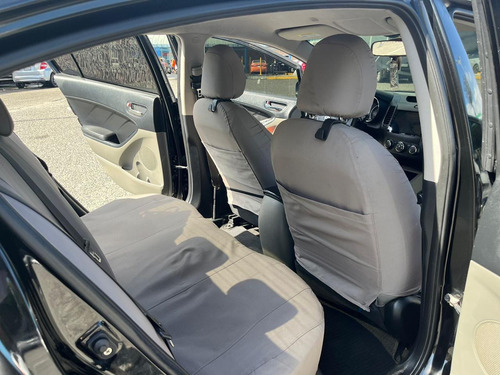 Kia Forte Lx 2015 Manual (6 Velocidades) Radio Android
