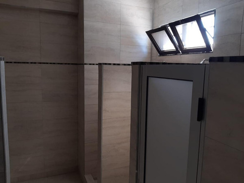 Venta - Edificio Comercial - Vicente Lopez, A Metros De Au. Panamericana