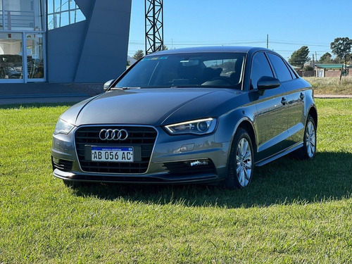 Imagen 12 de 17 de Audi A3 Sedan 1.4 At
