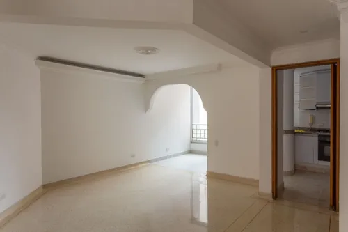 Apartamento En Venta En Laureles. Cod V12354