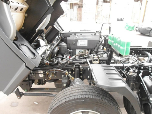 Imagen 5 de 15 de Mercedes-benz Accelo 815 Caja Automica