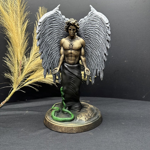 Imagem Lucifer Portador Da Luz - Resina 30cm Cor Dourado