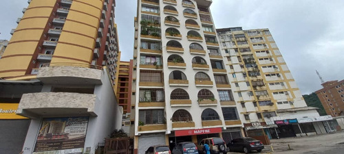 Apartamento Comodo Y Amplio En La Urbanizacion Los Caobos Maracay Edificio Francis 009jsc