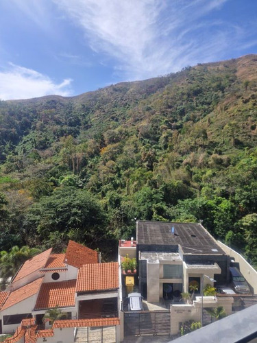 Apartamento En Urb El Parral, 3 Hab + 2 Estac + Planta Gb