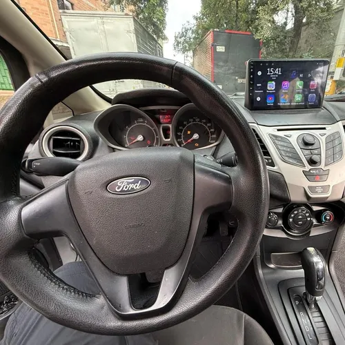 Ford Fiesta 1.6 Hatchback Mecánica