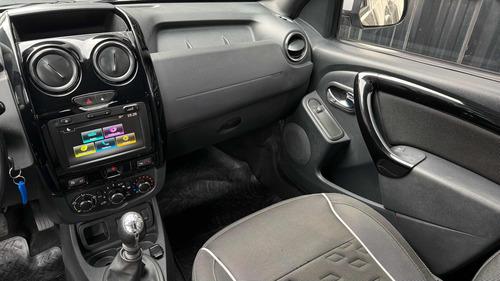 Renault Duster Oroch 2.0 Outsider Plus