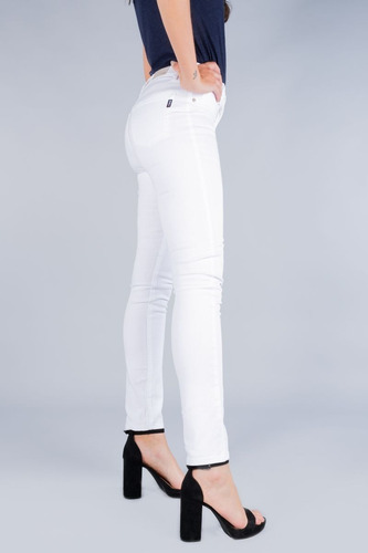 Imagen 4 de 8 de Pantalón Oggi Jeans Para Mujer Cintura Alta Slim Passion