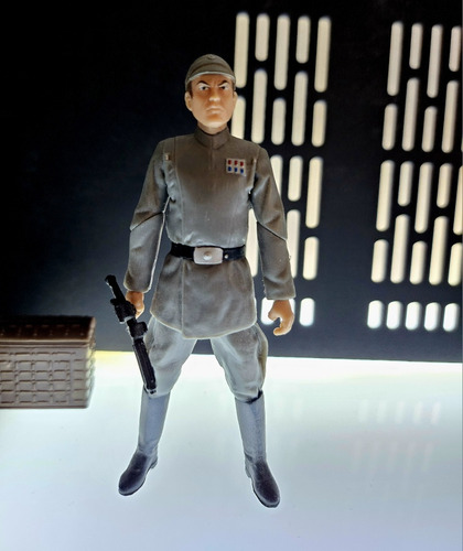 Figura De Acción Moff Jerjerrod Star Wars Hasbro