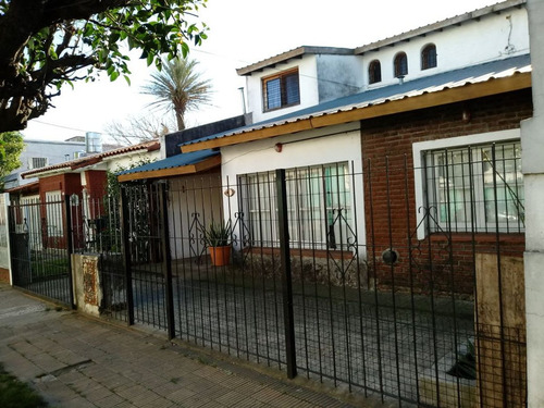 Venta Casa Florida Oeste 4 Dormitorios