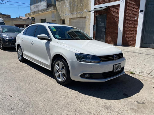 Volkswagen Vento 2.5 Luxury 170cv 2014