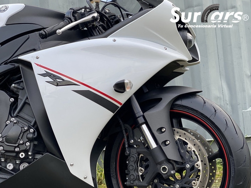 Yamaha Yzf R-1