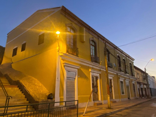 Casa Uso Comercial Frente A Liceo De Niñas, Centro La Serena