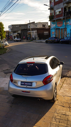 Peugeot 208 1.6 Feline