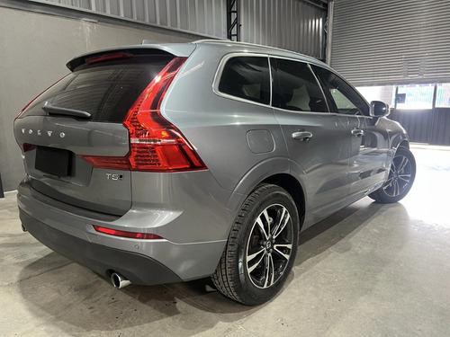 Volvo XC60 2.0 T5 Momentum Drive-e 5p