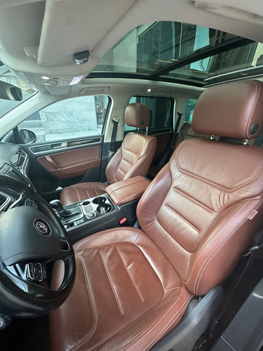 Volkswagen Touareg 3.0 V6 Tdi At