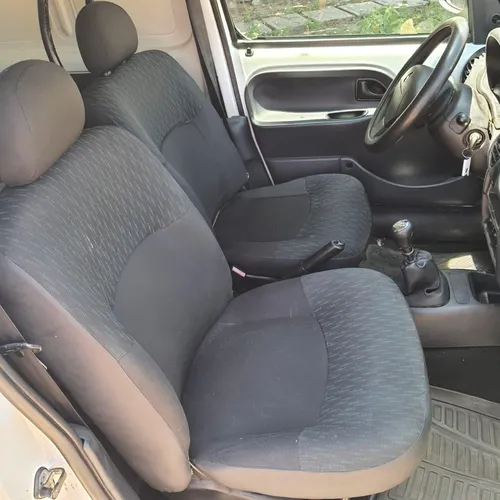 Renault Kangoo 1.6 Aa Mt
