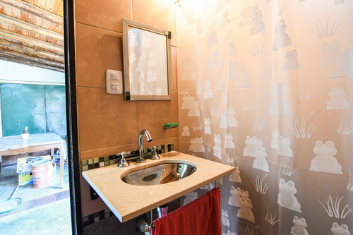 Casa En Venta En Roldán Con Quincho Y Pileta