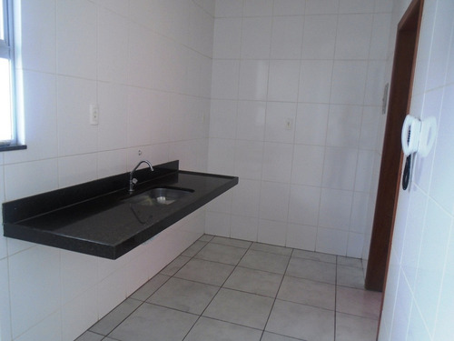 Imagem 5 de 6 de Apartamento Com 2 Quartos Para Alugar No Sagrado Coração De Jesus Em Ponte Nova/mg - 4663