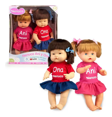 Muñecos de ani y ona sale