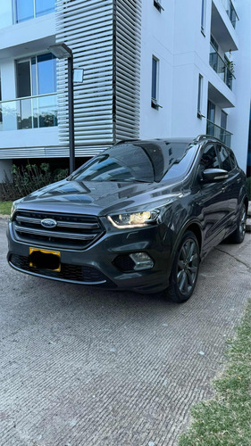 Ford Escape Scape St Line