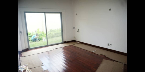 Imagen 10 de 14 de Se Vende Espectacular Casa Nueva Con Piscina En La Lagunita