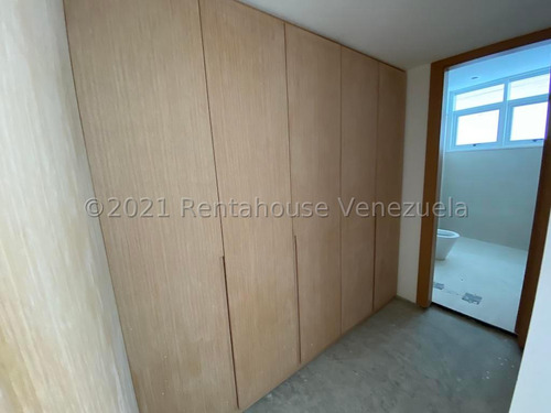 Pent-house En Venta Urb. Campo Alegre, Caracas. 24-26693 Yf