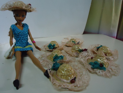 Set De 8 Sombreros Para Muñecas (Usado)