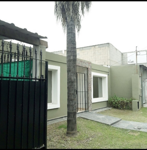 Imagen 2 de 25 de Casa Alquilo En Villa Allende Parque