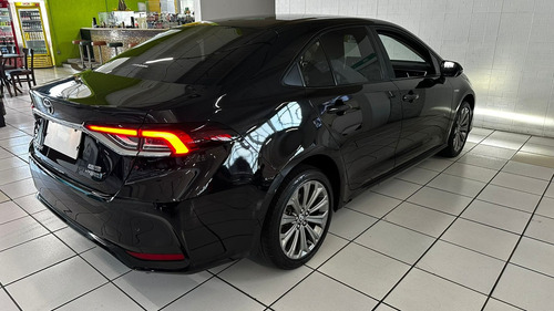 Toyota Corolla 1.8 Altis Hybrid Flex Aut. 4p Hibrido Flex