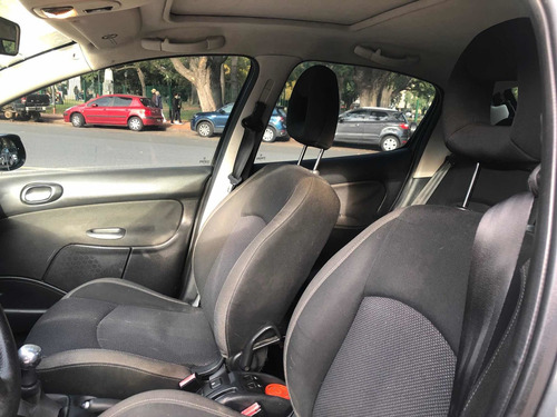 Peugeot 207 2010 1.6 Xt