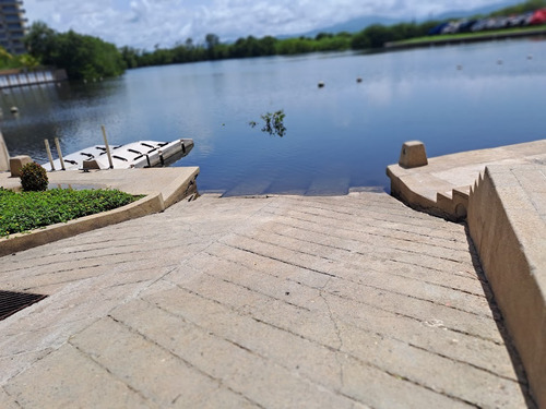 Apartamento Higuerote Puerto Encantado Laguna Suite