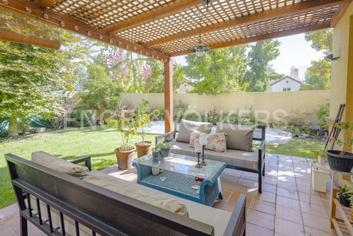 Casa En Condominio En El Huinganal