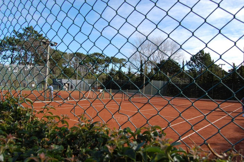 Imagen 20 de 24 de Ocena Drive Apartamento 1 Dormitorio Piscina Climatizada Departamento En Venta Ubicado En Roosevelt, Punta Del Este, Punta Del Este / Maldonado