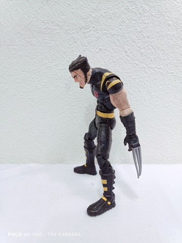 Ultimate Wolverine Logan Weapon X Marvel Legends Series Blob (Usado)