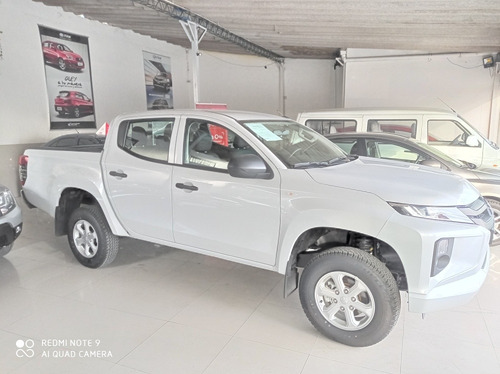 Mitsubishi L200 4x4 Extra Full Financiamos