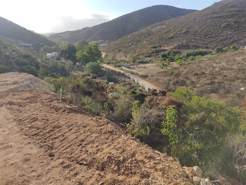 En Venta Terreno De 2500 Mts Opcion A 1 Hectarea En San Antonio De Las Minas, Prop. Privada, Rustico, En Loma Vista, Ruta Vino